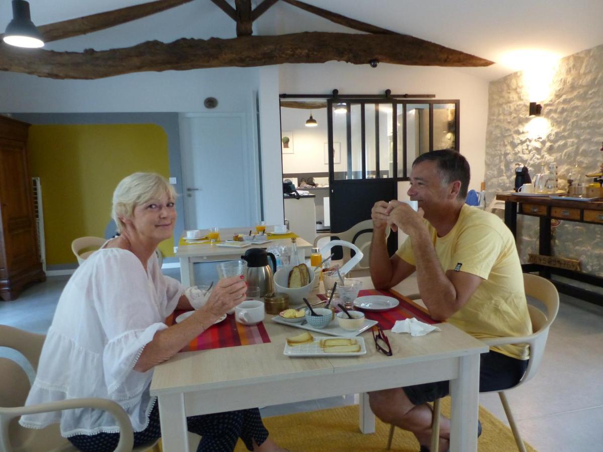 Bed and Breakfast L'Alambic De L'Estuaire Saint-Fort-sur-Gironde Exteriér fotografie